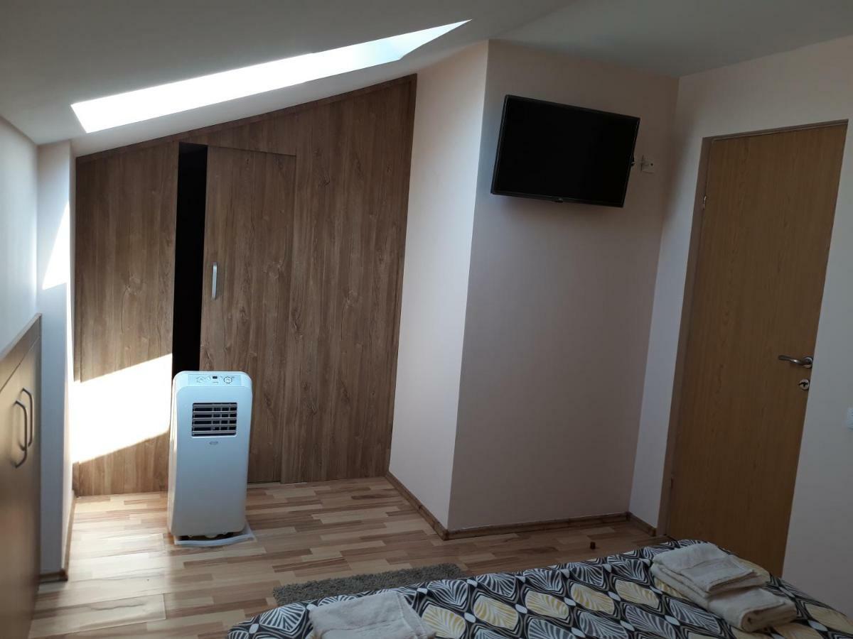 Penthouse Apartament Nufarul Oradea Eksteriør bilde
